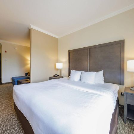 Comfort Suites Lawton Near Fort Sill Buitenkant foto