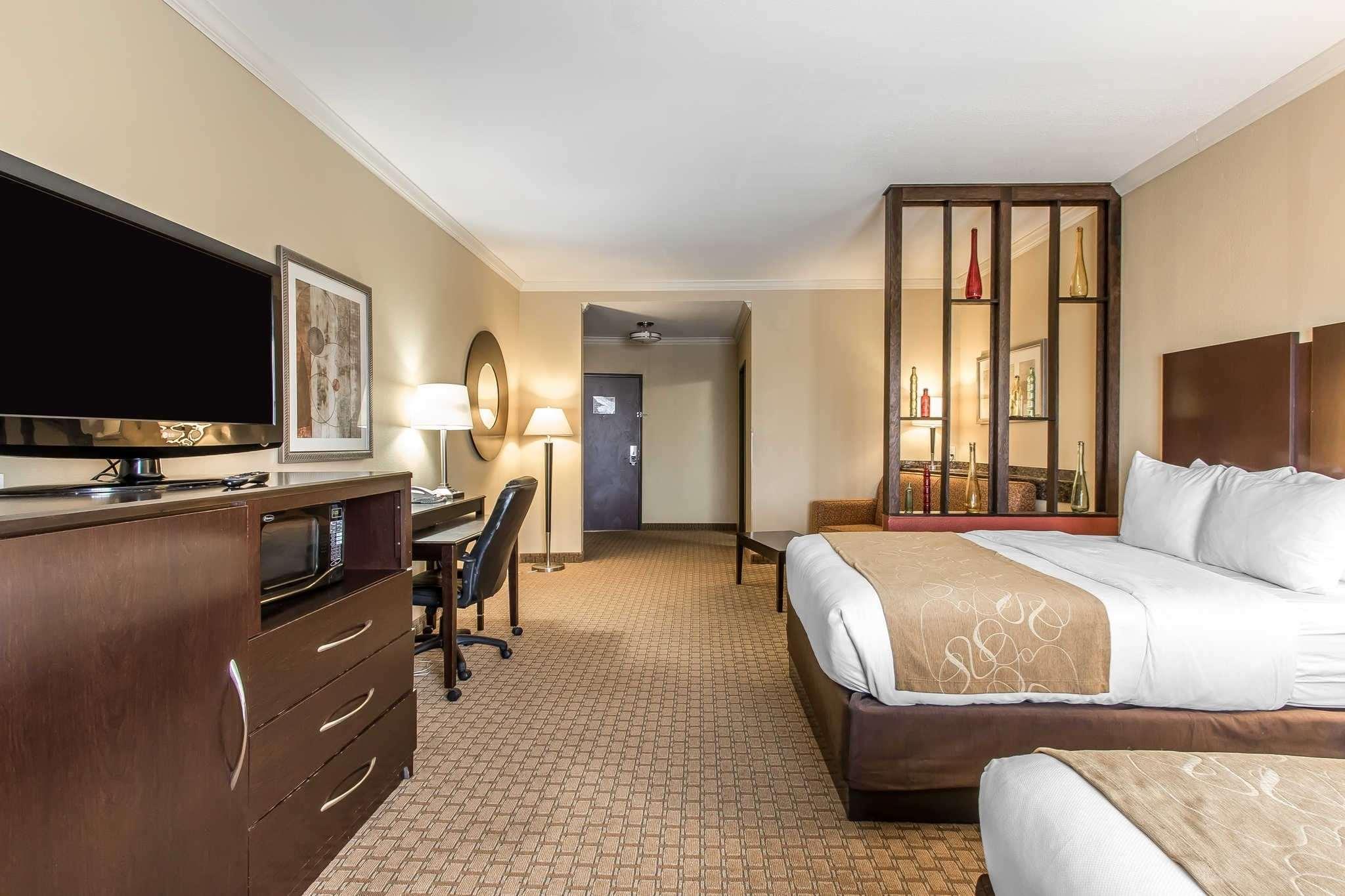 Comfort Suites Lawton Near Fort Sill Buitenkant foto